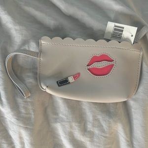Bloomingdales beauty wristlet never used